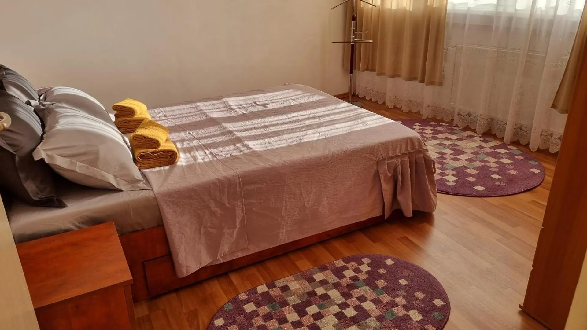 Luna Apartment Bucharest 0*,